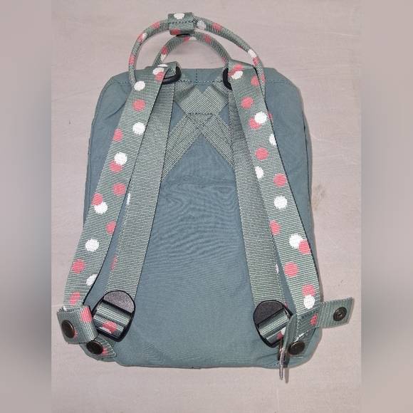 Kånken Blue Backpack - Picture 4 of 5